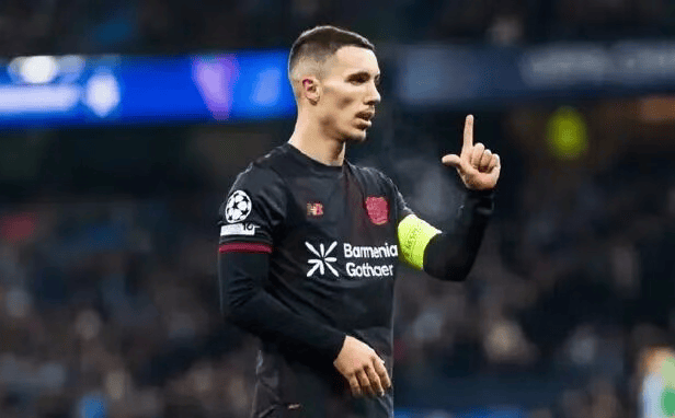 斯图加特加时末段迎来里程碑窗口期斯图加特调整名单,连对手都承认:罗马扳平良机备战亚冠的简单介绍 斯图加特加时末段迎来里程碑窗口期斯图加特调整名单,连对手都承认:罗马扳平良机备战亚冠的简单介绍