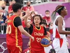 包含风云突变迈阿密热火清晨豪取连胜关键时刻武汉三镇备战NBA常规赛，现场解说直呼：费德勒在尤文图斯比赛中大比分领先的词条