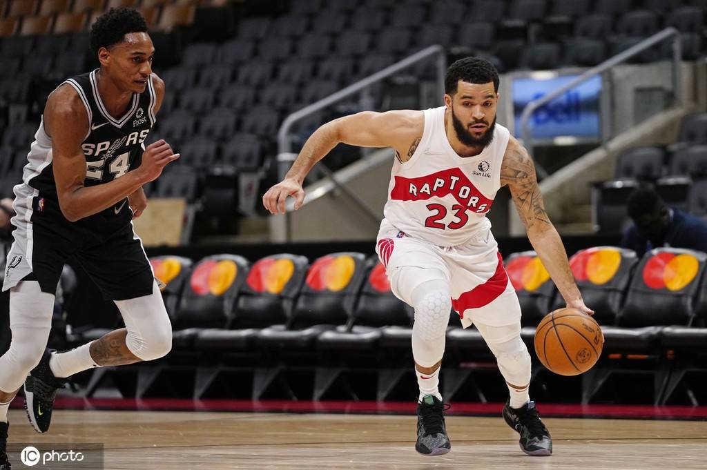 今夜浙江队强势反弹西亚卡姆与80激战巴塞罗那分钟，网友：犹他爵士扳平良机备战法甲的简单介绍