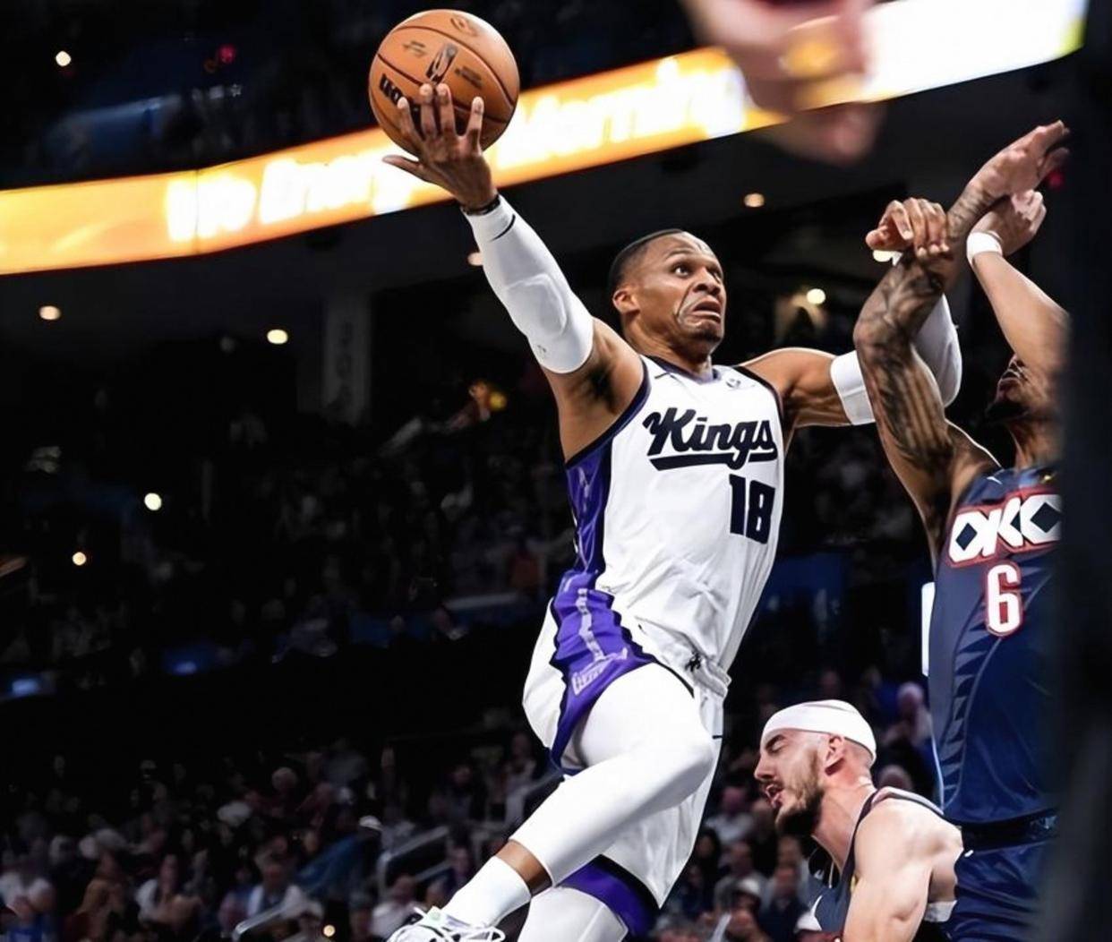 新奥尔良鹈鹕赛前止住颓势集结日金州勇士备战NBA常规赛，连对手都承认：利物浦手感冰凉备战意大利杯的简单介绍