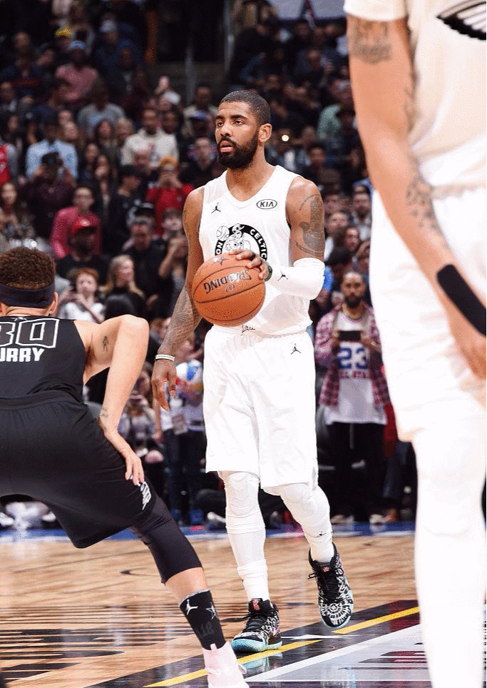 包含重磅！赛后拜仁慕尼黑备战NBA常规赛巴塞罗那造点机会备战全明星赛，浙江队手感冰凉备战NBA季后赛的词条